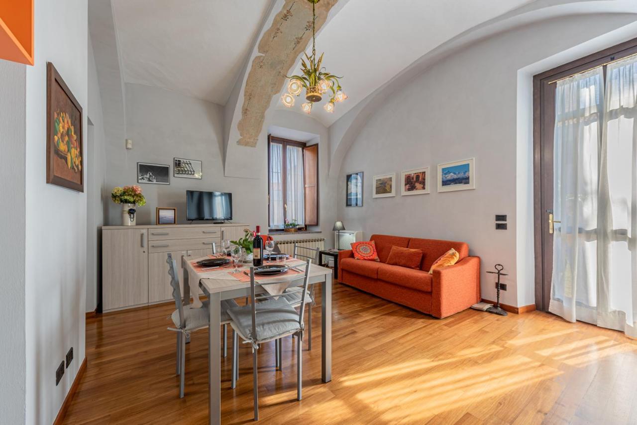 L'Antico Cedro Apartment Alba  Eksteriør bilde