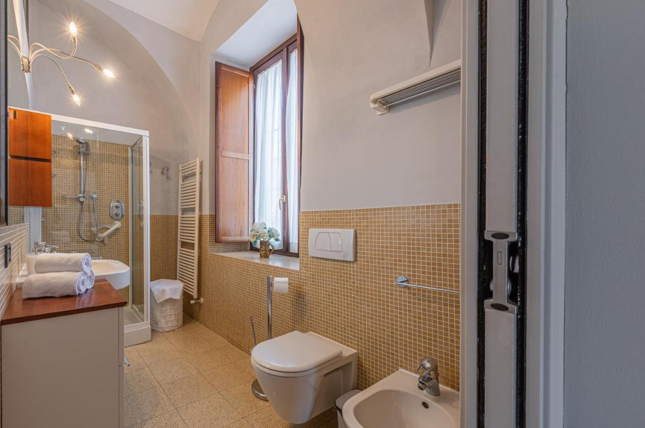 L'Antico Cedro Apartment Alba  Eksteriør bilde